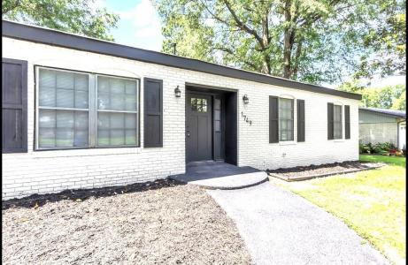 1749 Pomona, Memphis, Tennessee 38116, Estados Unidos