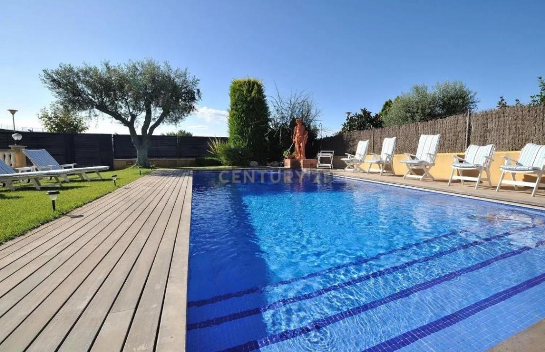 Tarragona, Cataluña/Catalunya 43700, Tây Ban Nha