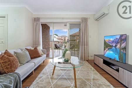 4/52 Carrington Avenue, Hurstville, NSW 2220, أستراليا 