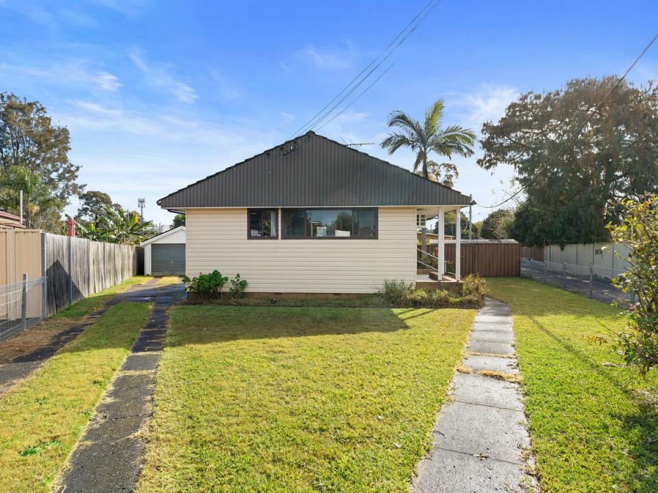 16 McCartney Street, Warwick Farm, NSW 2170, Australia