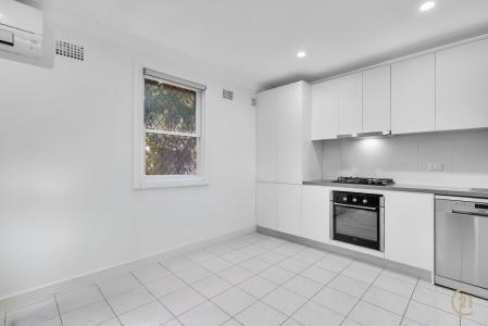 11 Ballarat Place, Cartwright, NSW 2168, Australia