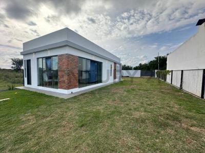 ypacarai central , Ypacaraí, Central 00001, Paraguai