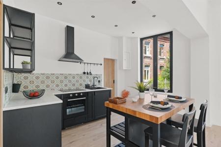 Rue de Givet 1, Dinant, 5500, Bélgica