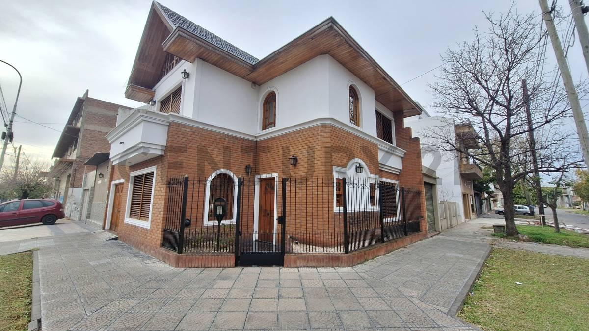 Oncativo 494, Lanús, GBA Sur 1824, Argentine