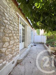 Moret Sur Loing, Île-de-France 77250, France