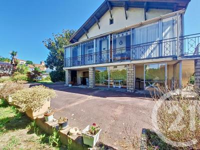Grigny, Rhône-Alpes 69520, France