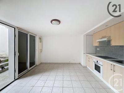 Melun, Île-de-France 77000, France