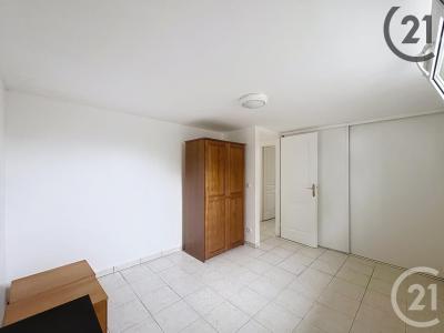 Melun, Île-de-France 77000, France