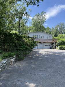 262 Walnuttown Rd, Fleetwood, Pennsylvania 19522