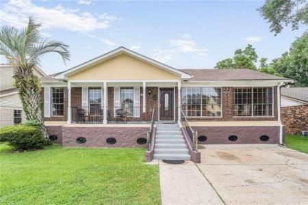 544 W MARLIN Court, Terrytown, Louisiana 70056, Estados Unidos