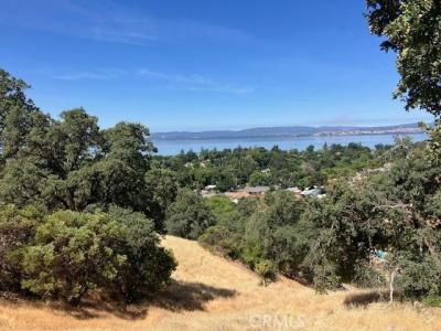 4095 Robinson Road, Lucerne, 캘리포니아 95458, 미국