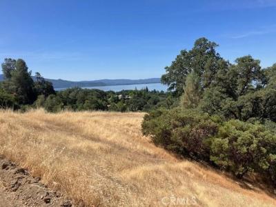 4095 Robinson Road, Lucerne, California 95458, HOA KỲ