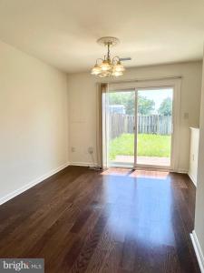 8305 Sunnyside Court, Manassas Park, Virginia 20111, Estados Unidos