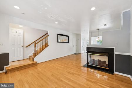 1541 Northern Neck Drive Unit# 202, Vienna, Вирджиния 22182, Соединенные Штаты