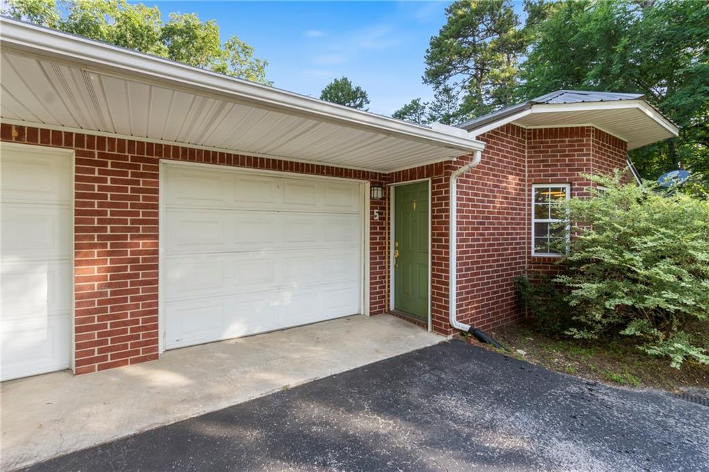 17 Pivot Rock Rd., Eureka Springs, Arkansas 72632