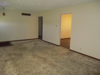 1265 Spring Bay Rd, East Peoria, אילינוי 61611, ארצות הברית של אמריקה