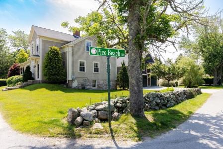 24 Pine Island Rd, Mattapoisett, Massachusetts 02739, HOA KỲ