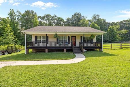 6953 Flint Hill Road, Sophia, NC 27350, USA