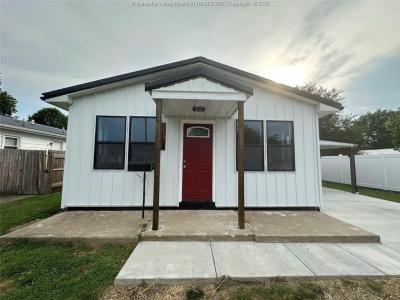 1112 Henrietta St, Ravenswood, מערב וירג'יניה 26164, ארצות הברית של אמריקה