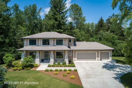 2985 E Iron Woods, Midland, Michigan 48642, USA