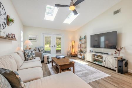 220 Bob White Ct, Daytona Beach, פלורידה 32119, ארצות הברית של אמריקה 