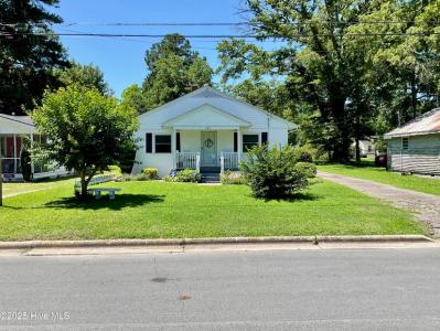 309 Battle Drive, Nashville, NC 27856, USA