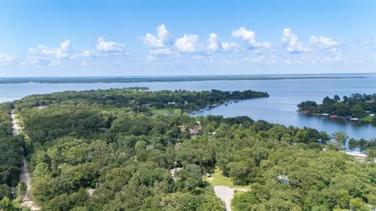 10268 Tanglewood Circle, Wills Point, Texas 75169