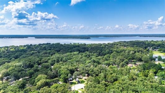 10268 Tanglewood Circle, Wills Point, Texas 75169