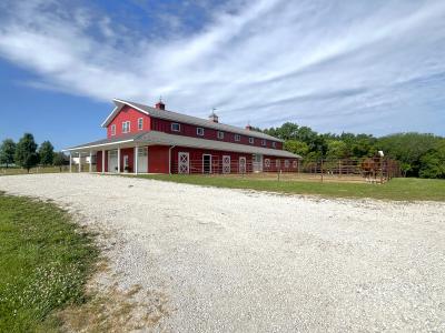 8945 Highway A, Chillicothe, Missouri 64601, USA