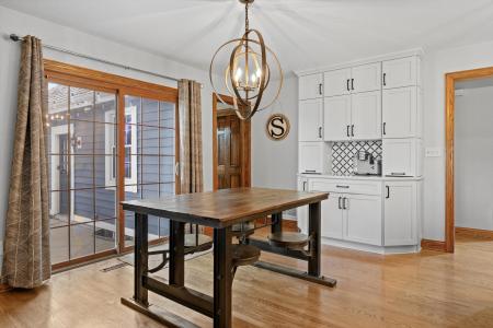 9079 W Kensington Way, Franklin, Wisconsin 53132