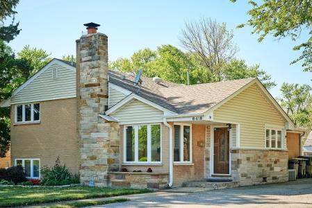 8418 W Crain Street, Niles, אילינוי 60714, ארצות הברית של אמריקה