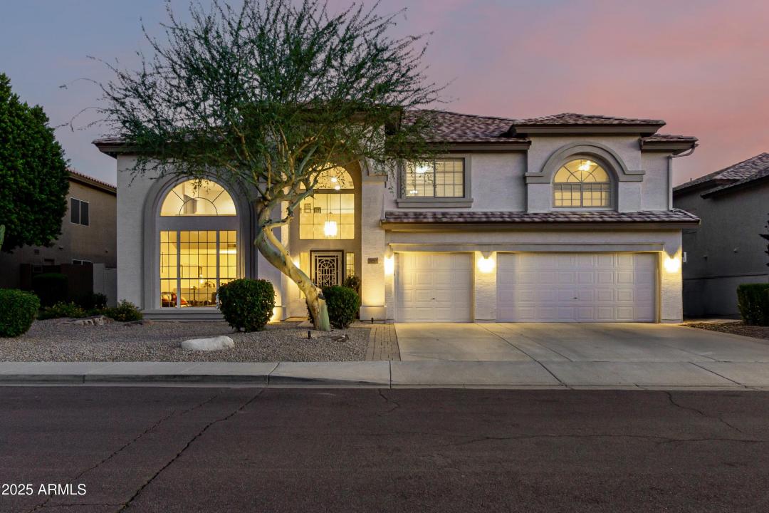 7247 W BUCKSKIN Trail, Peoria, Arizona 85383