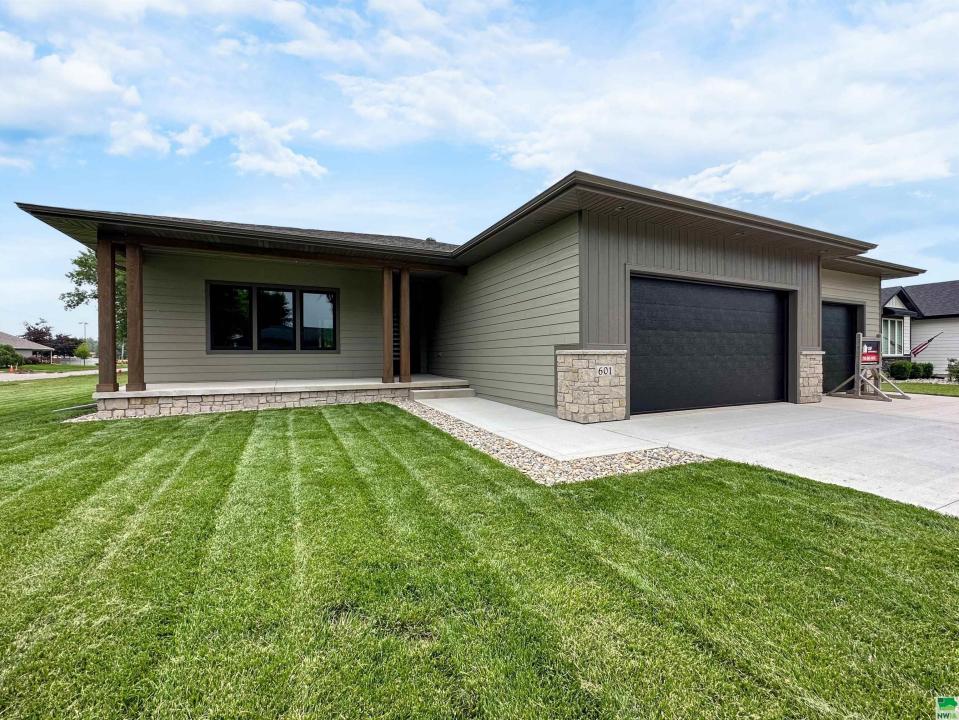 601 Topaz Dr, Sergeant Bluff, Iowa 51054