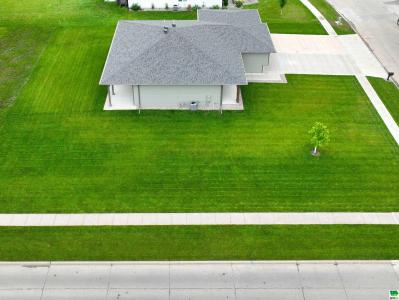 601 Topaz Dr, Sergeant Bluff, Iowa 51054