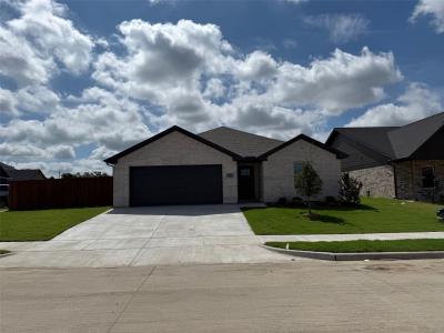 1803 Boxwood, Sherman, Texas 75092, USA