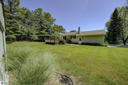 3670 Plum Valley Drive, Traverse City, ミシガン 49684, アメリカ合衆国