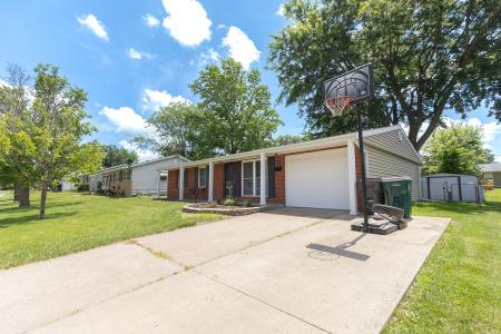 432 Longview West, Moberly, מיזורי 65270, ארצות הברית של אמריקה