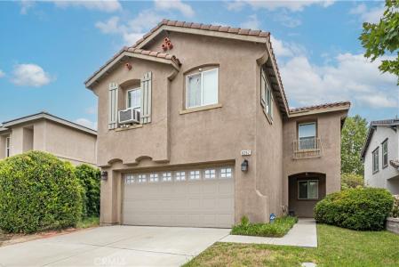 6257 Long Cove Drive, Fontana, California 92336, Stati Uniti