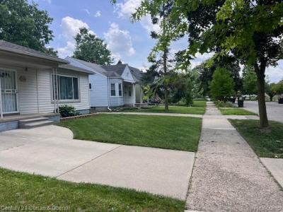 7548 Rockdale, Redford Charter Township, Michigan 48239, États-Unis