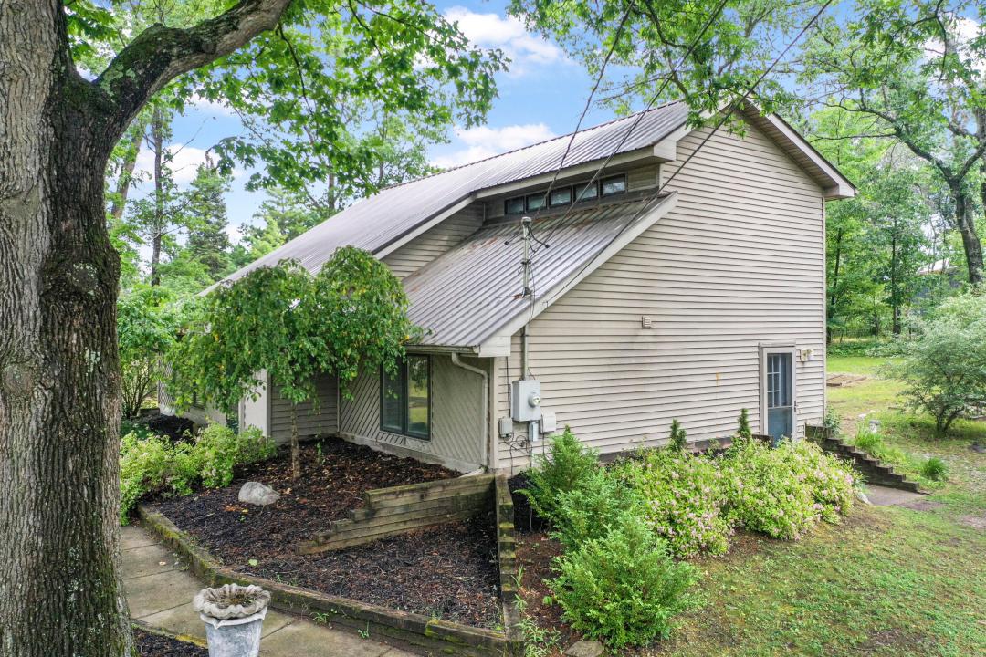 1655 Arrowhead Trail, West Branch, Michigan 48661, Amerika Birleşik Devletleri