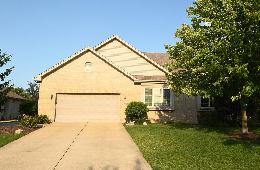21809 Tower Bridge Drive, Mokena, Illinois 60448, USA