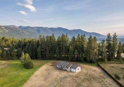 156 Promise Lane, Moyie Springs, Idaho 83845, États-Unis