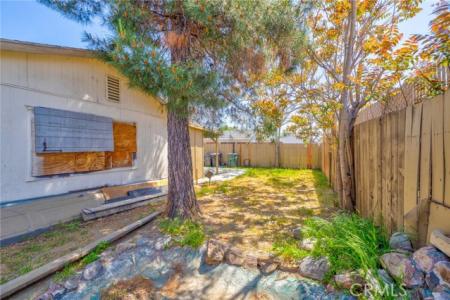 164 S Santa Fe Avenue, San Jacinto, California 92583, Estados Unidos