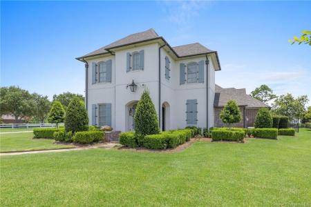 4215 Indigo Place, Lake Charles, Louisiana 70605, USA