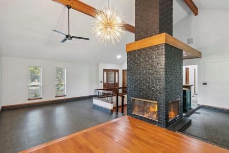 1308 Clubhouse Court, Mansfield, Texas 76063, USA