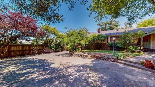 201 Gossage Ave, Petaluma, Californie 94952, États-Unis