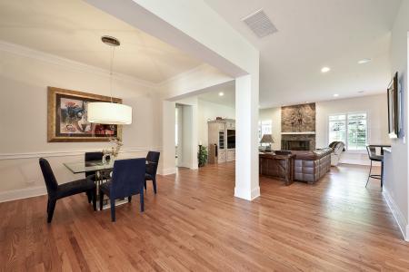 1002 Ridgeview Drive, Inverness, Illinois 60010, Estados Unidos