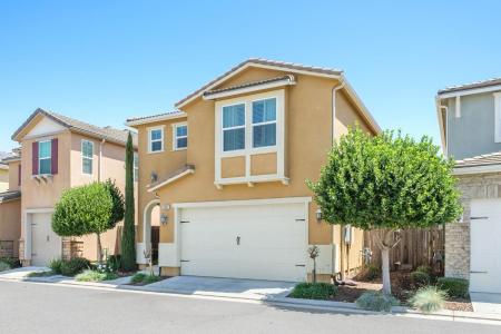3482 Elevations Way, Clovis, California 93619, USA