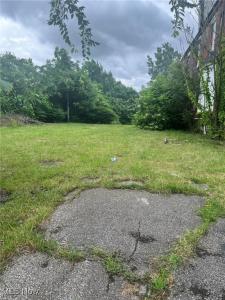 12808 Kinsman Road, Cleveland, Ohio 44120