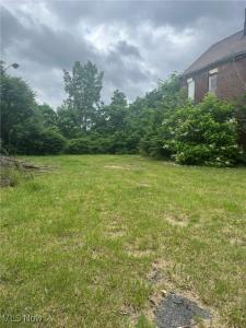 12808 Kinsman Road, Cleveland, Ohio 44120